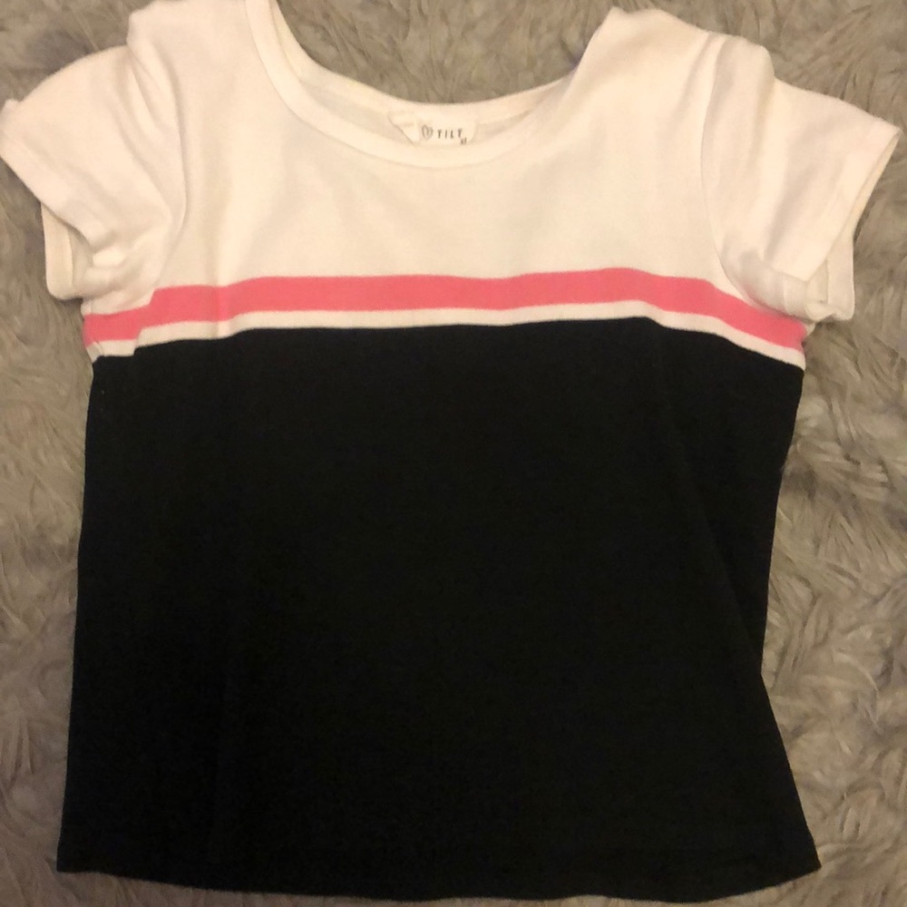 Tillys Cute striped tshirt